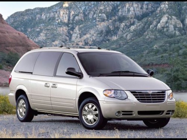 2007 CHRYSLER TOWN AND COUNTRY LX WAGON