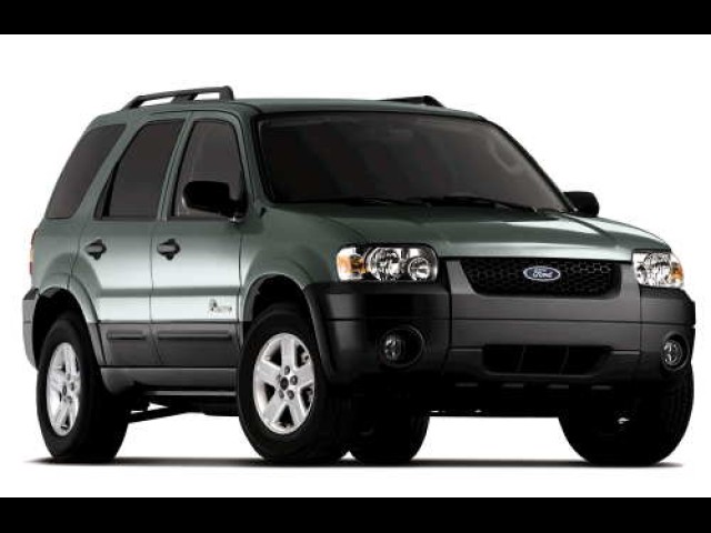 2005 FORD ESCAPE XLS 4D UTILITY FWD